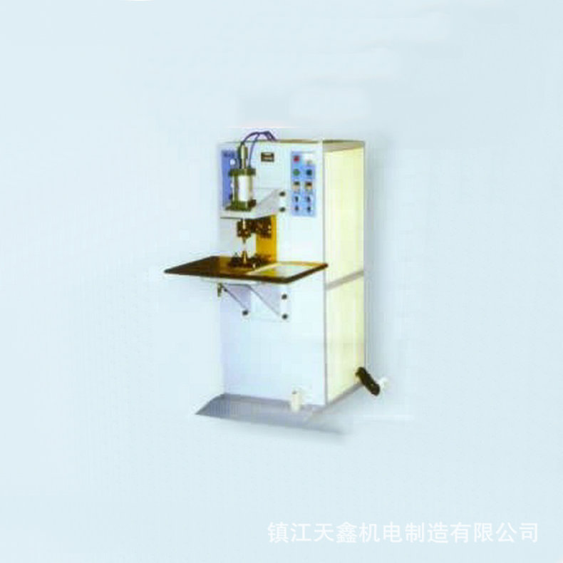 P1120型2000J儲(chǔ)能點(diǎn)焊機(jī)